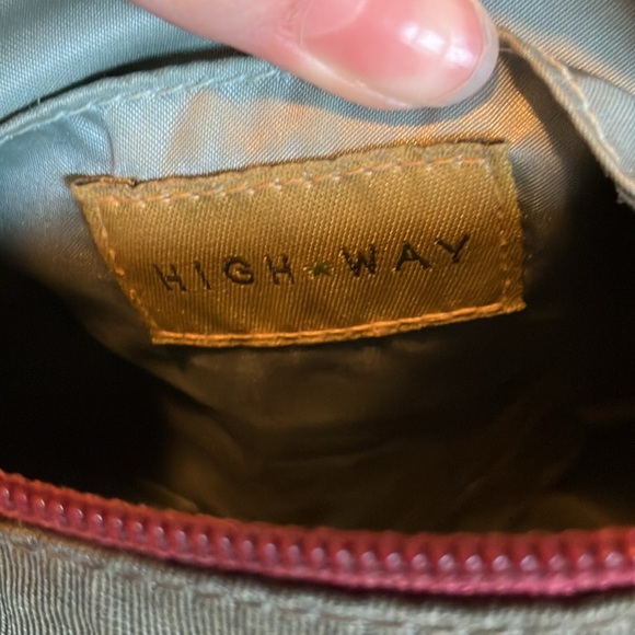 High Way Green Purse - Picture 4 of 4